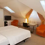 Schwanen 3*