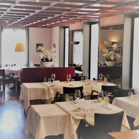 Hotel Schwanen 3*