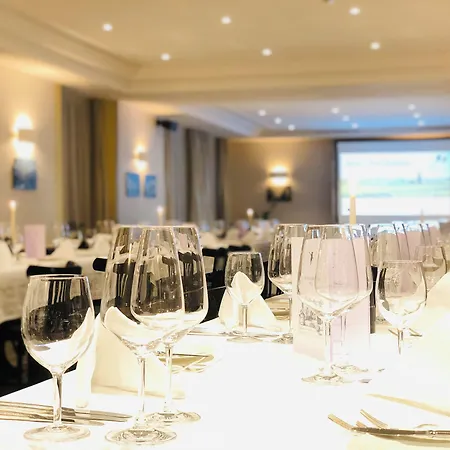 Schwanen Otel Wil (St. Gallen)